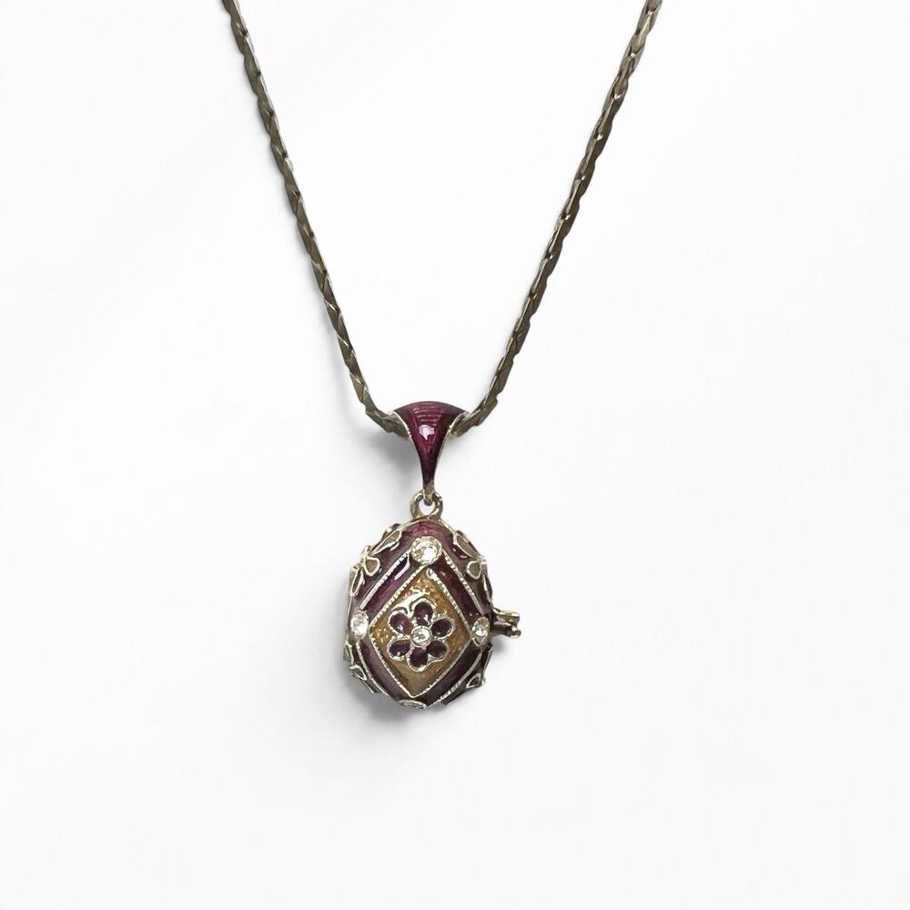 Vintage Purple Enamel Egg Pendant Necklace Locket Hinged Surprise Pull Out Charm